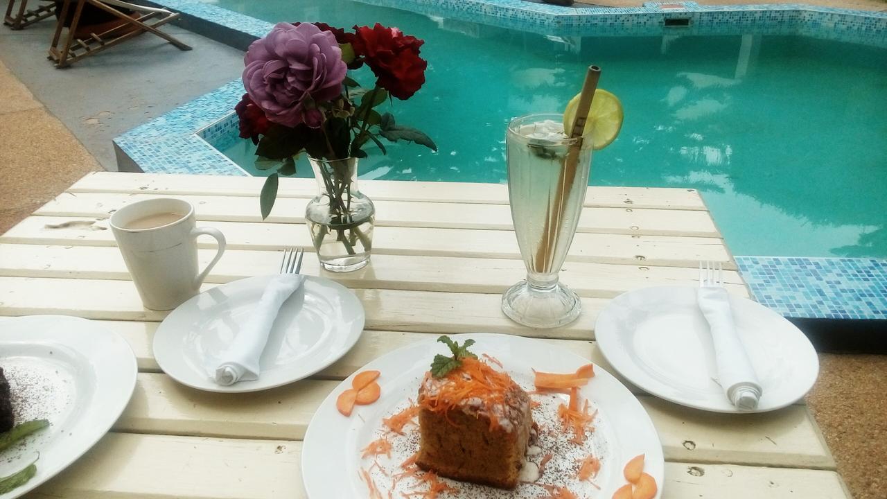 Madidi Lodge Lilongwe Ngoại thất bức ảnh