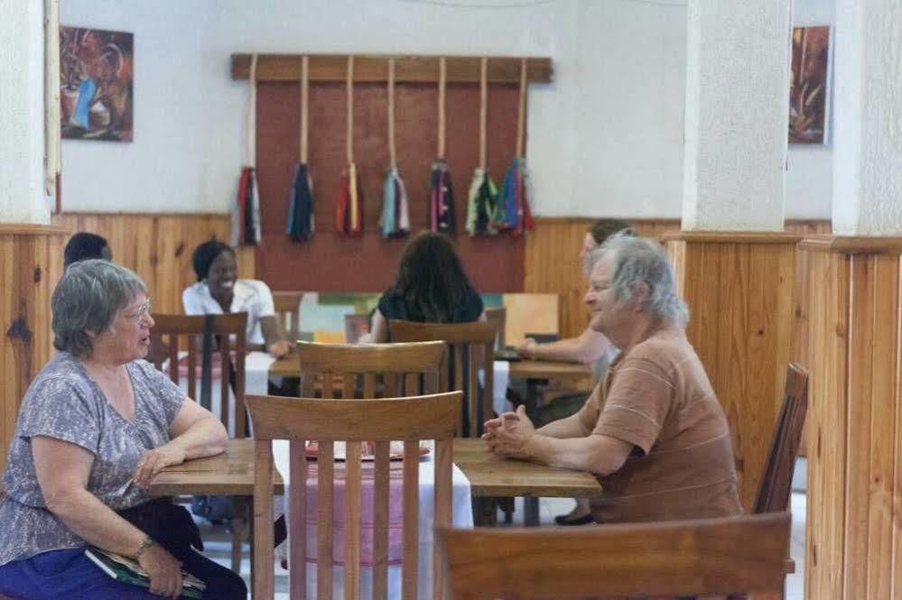 Madidi Lodge Lilongwe Ngoại thất bức ảnh