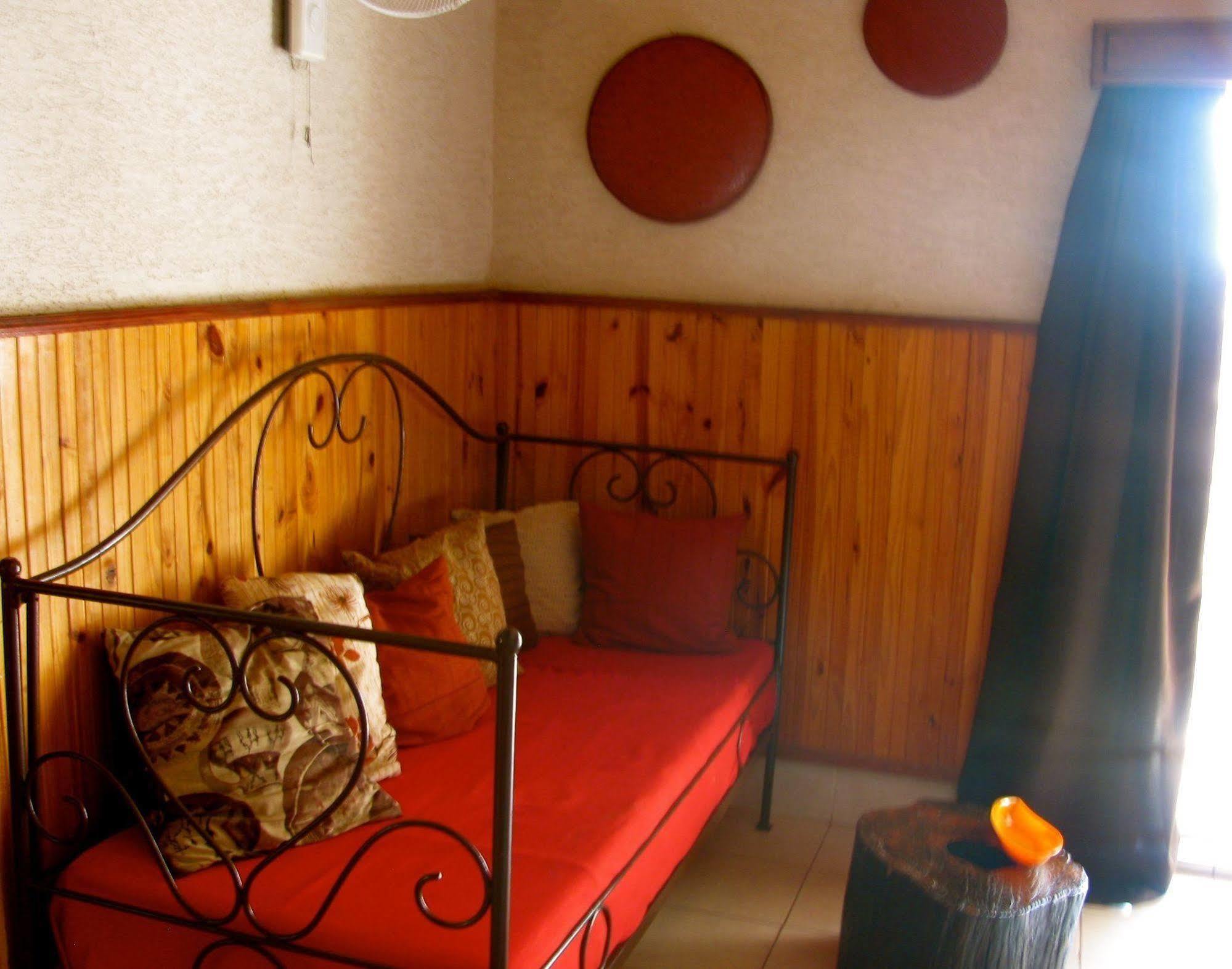 Madidi Lodge Lilongwe Ngoại thất bức ảnh